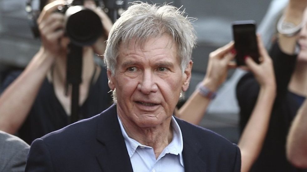 Harrison Ford Rescues Woman From Crashed Car