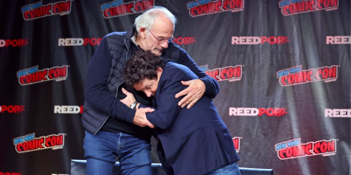 Michael J. Fox Reunites With Christopher Lloyd At NY Comic Con: VIDEO -  Comic Sands