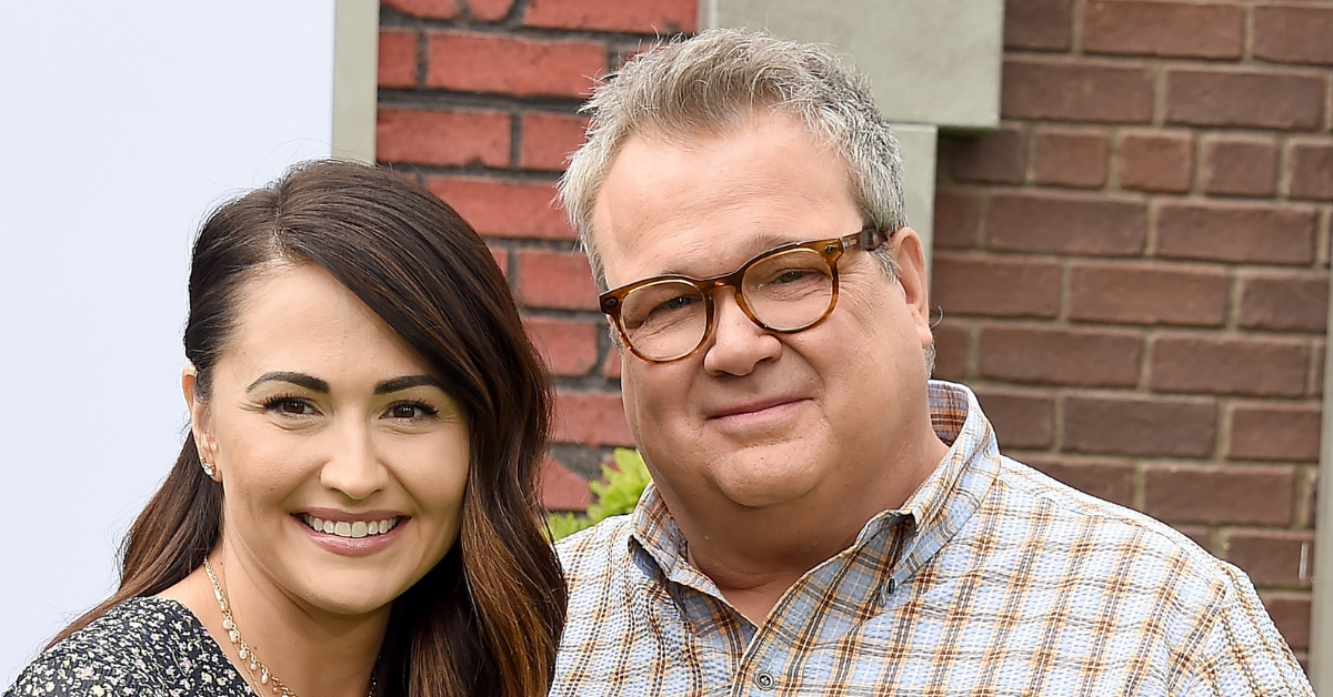 Eric Stonestreet Claps Back At Trolls Saying Hes Too Old For Fiancée Photos Comic Sands 